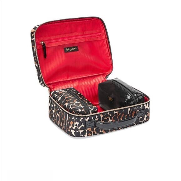 Victoria’s Secret Leopard Print Makeup Case - Picture 3 of 16
